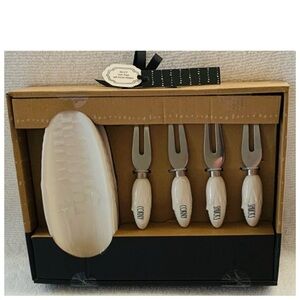 NEW Rae Dunn  2 Corn On The Cob Dish  White Ceramic w/4 Corn Holders